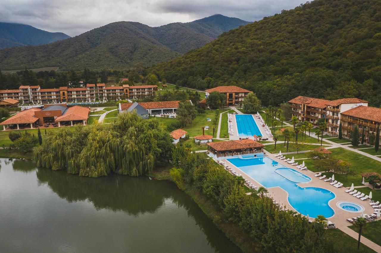 Курортные отели Lopota Lake Resort & Spa Напареули-35