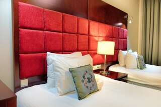 Курортные отели Lopota Lake Resort & Spa Напареули Стандартный двухместный номер с 2 отдельными кроватями-4
